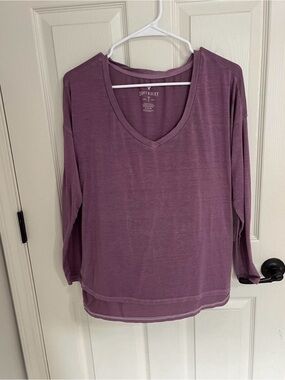 American Eagle Outfitters Mauve V-Neck Long Sleeve Top